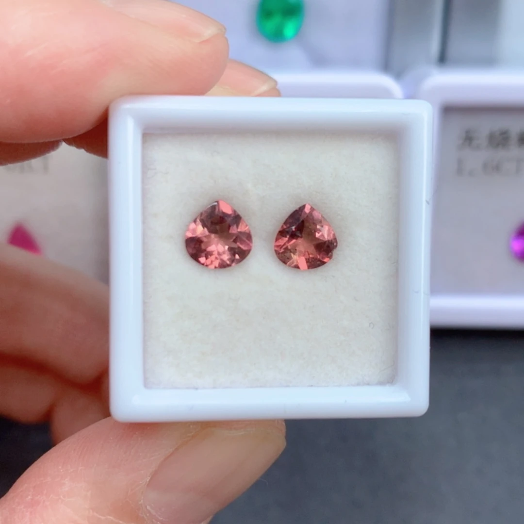 未镶嵌1.38克拉裸石红色碧玺