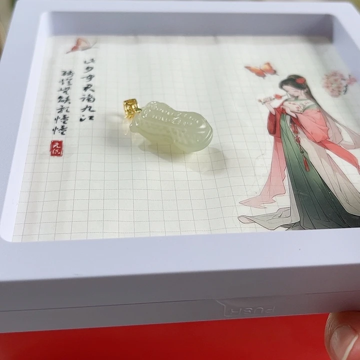 用***缈颈饰未镶嵌和田玉
