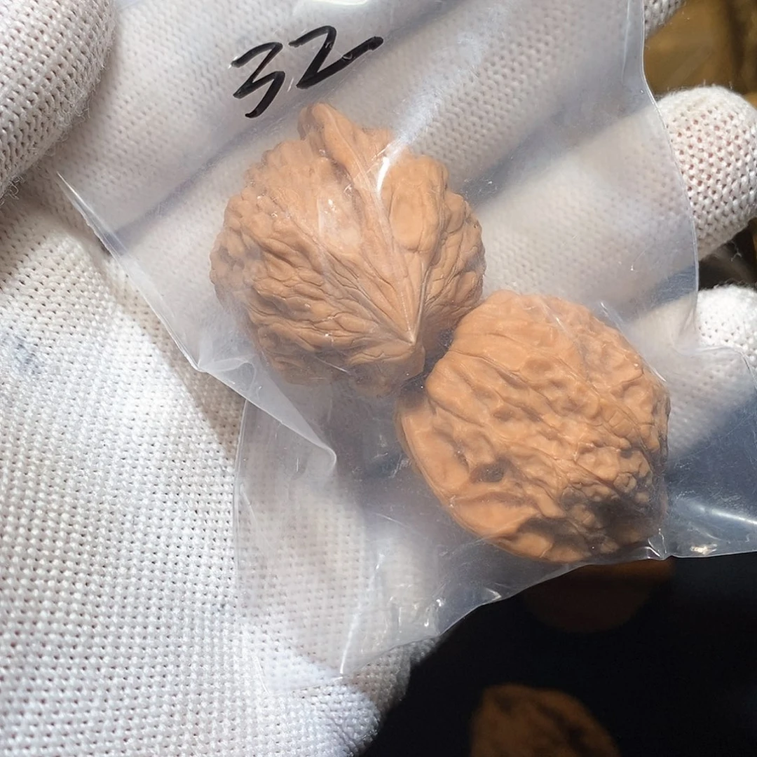 桃核吊坠b*k七步沟666666666666666