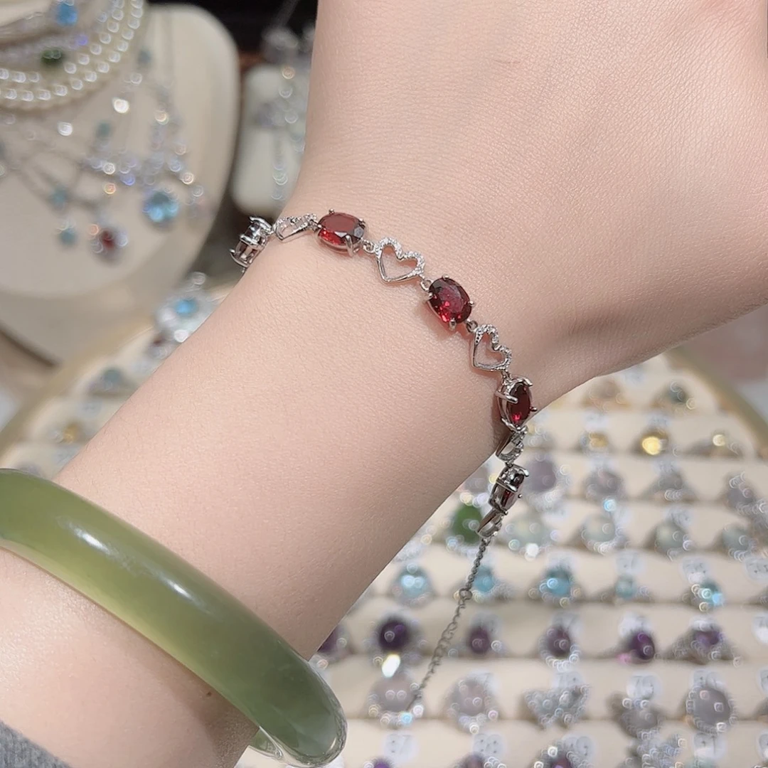 毛***米石榴石手链银S925镶嵌