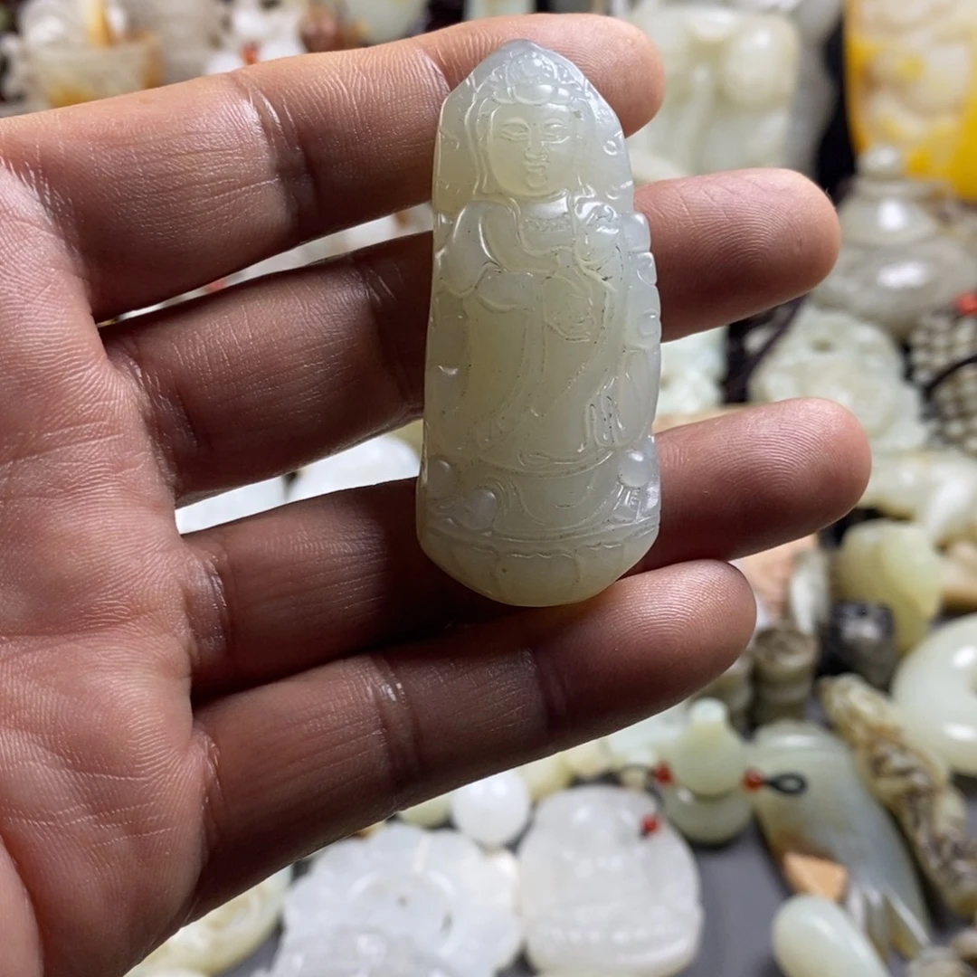 和田玉（糖玉）未镶嵌颈饰