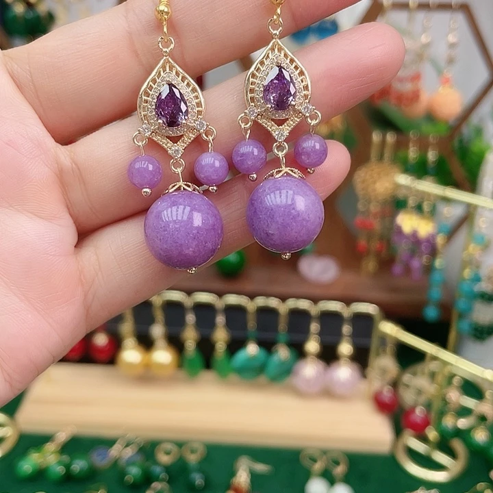 合金石英质玉耳饰