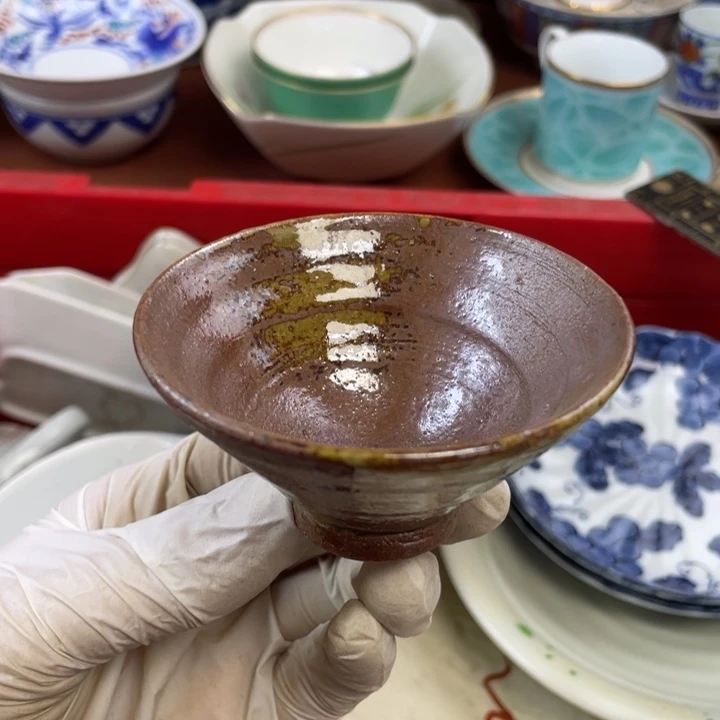 他家瓷器真美…开播了