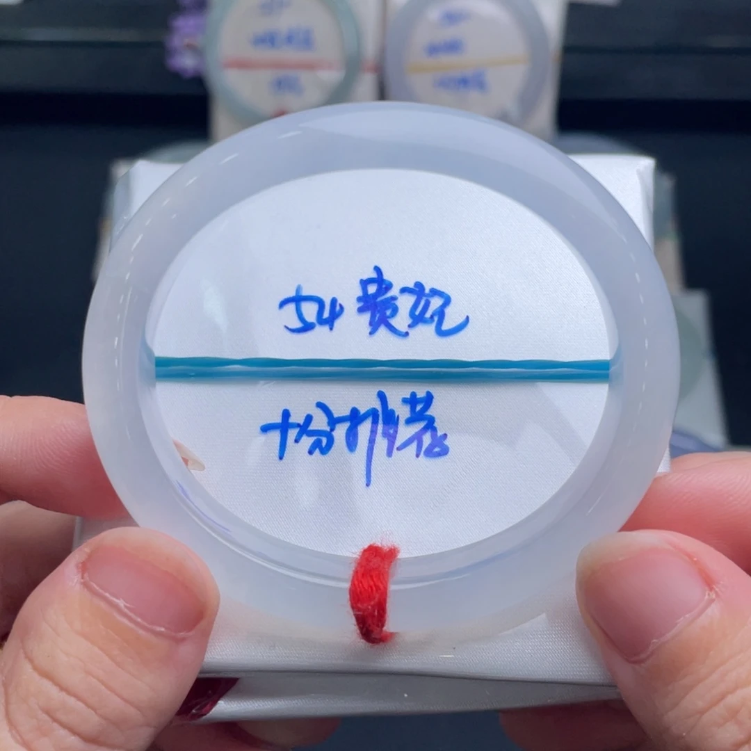 翡翠未镶嵌手镯翡翠手镯