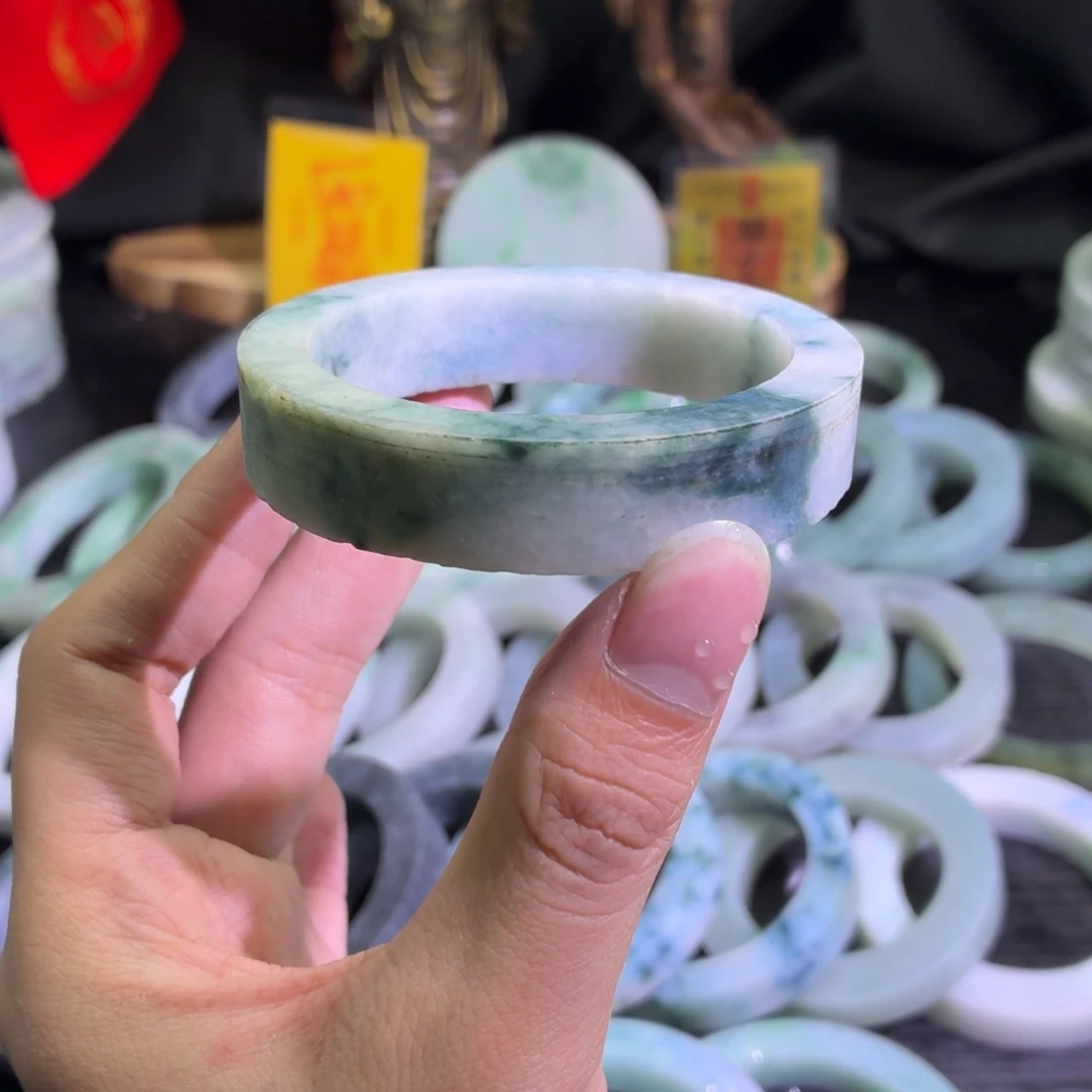 定制翡翠未镶嵌天然翡翠A货毛胚手镯定制