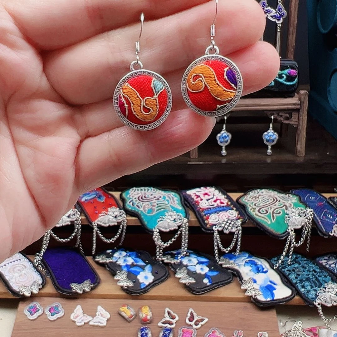 织绣手工刺绣工艺品