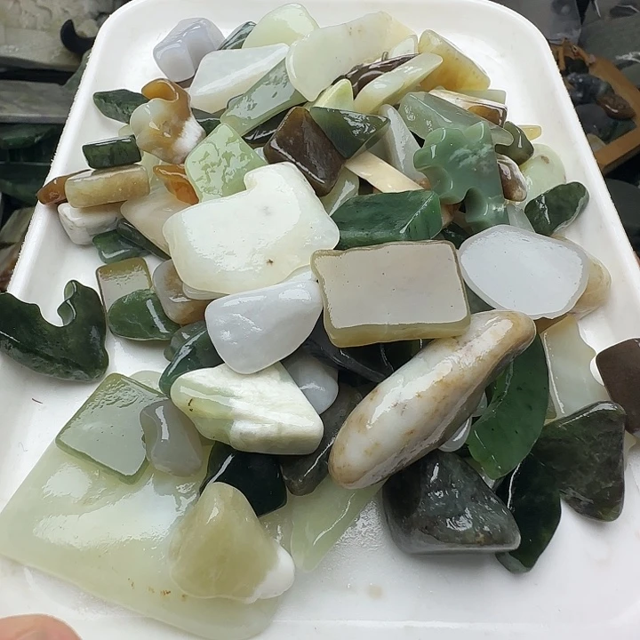 和田玉（糖玉）未镶嵌珠宝半成品