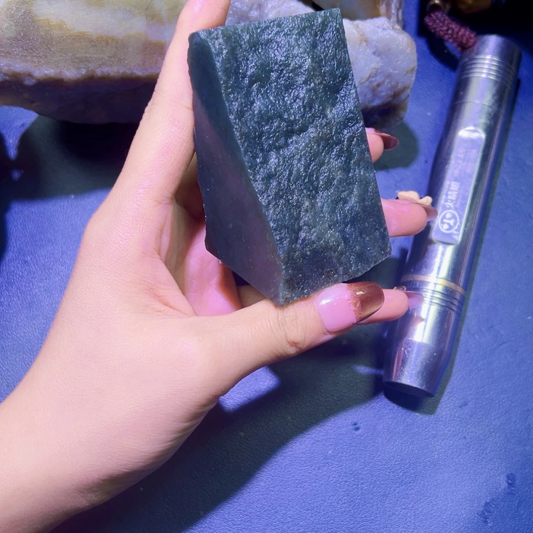 和田玉（糖玉）未镶嵌珠宝半成品