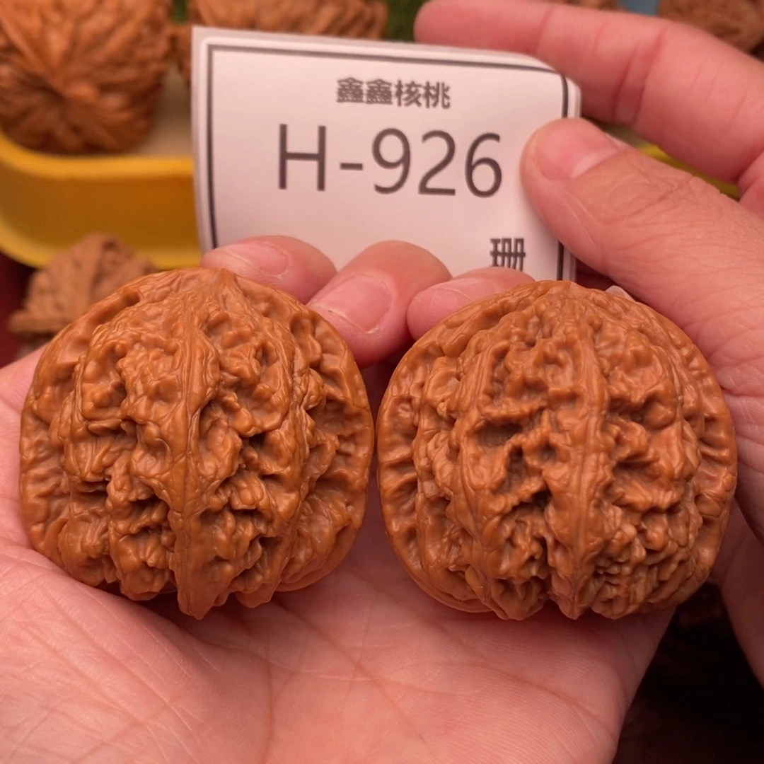 桃核把件粗筋45….