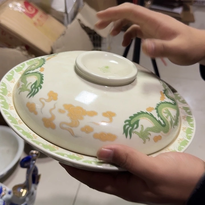 茶盏陶瓷盘子啥都有