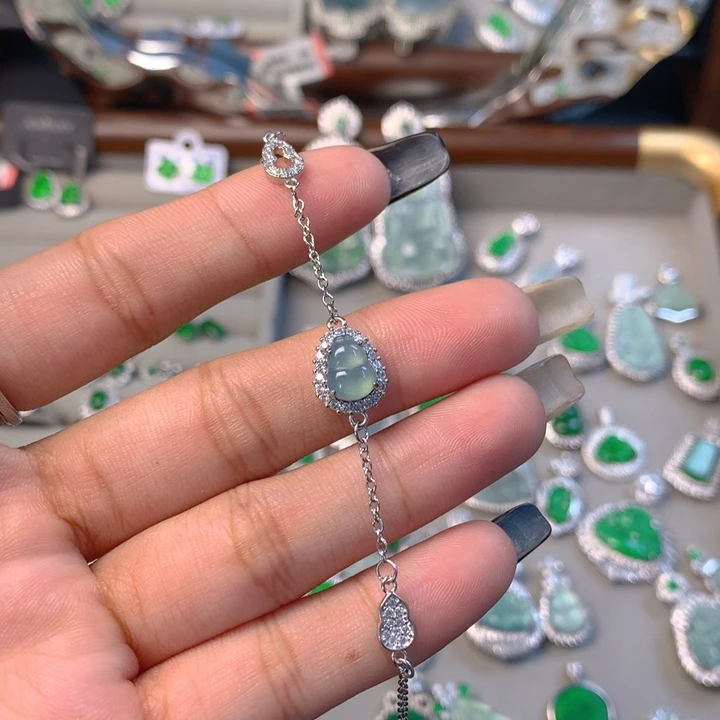 翡翠未镶嵌手链手链