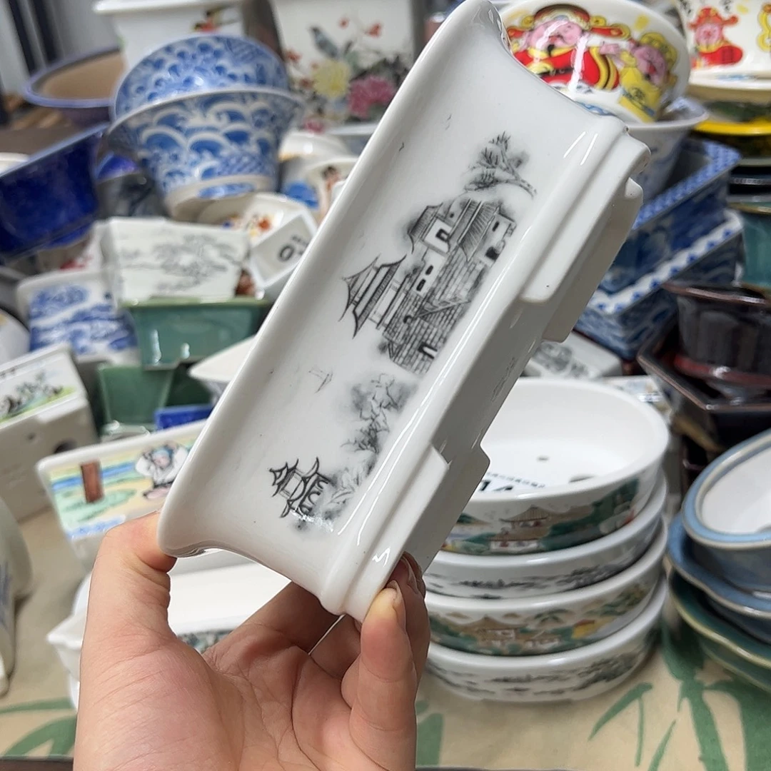 轩***贝花盆紫砂128号瑕疵18/14/5.5cm