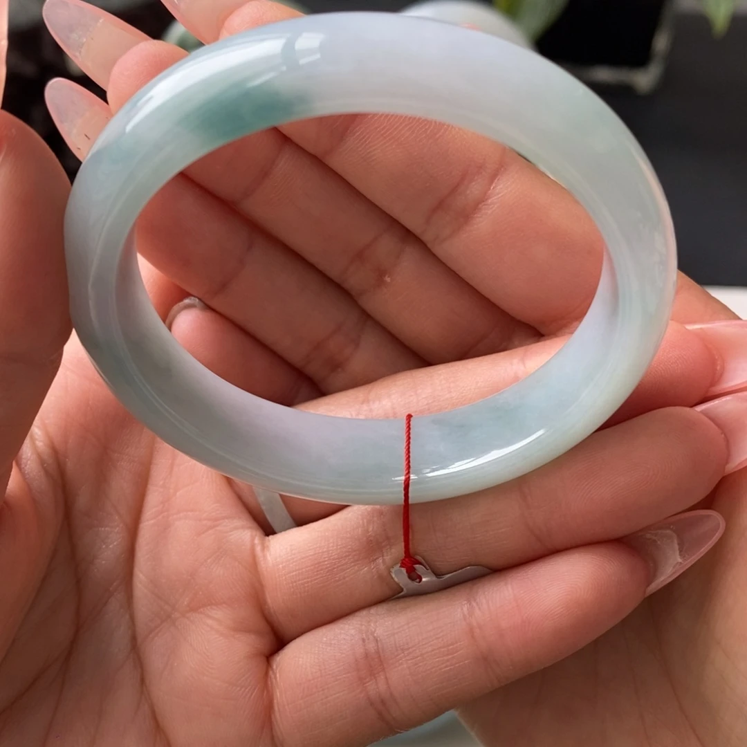 夕***雪翡翠未镶嵌手镯天然