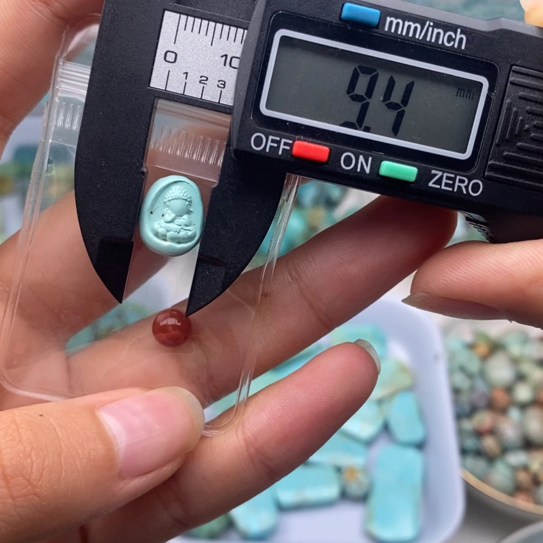 力***盒未镶嵌配饰南红玛瑙