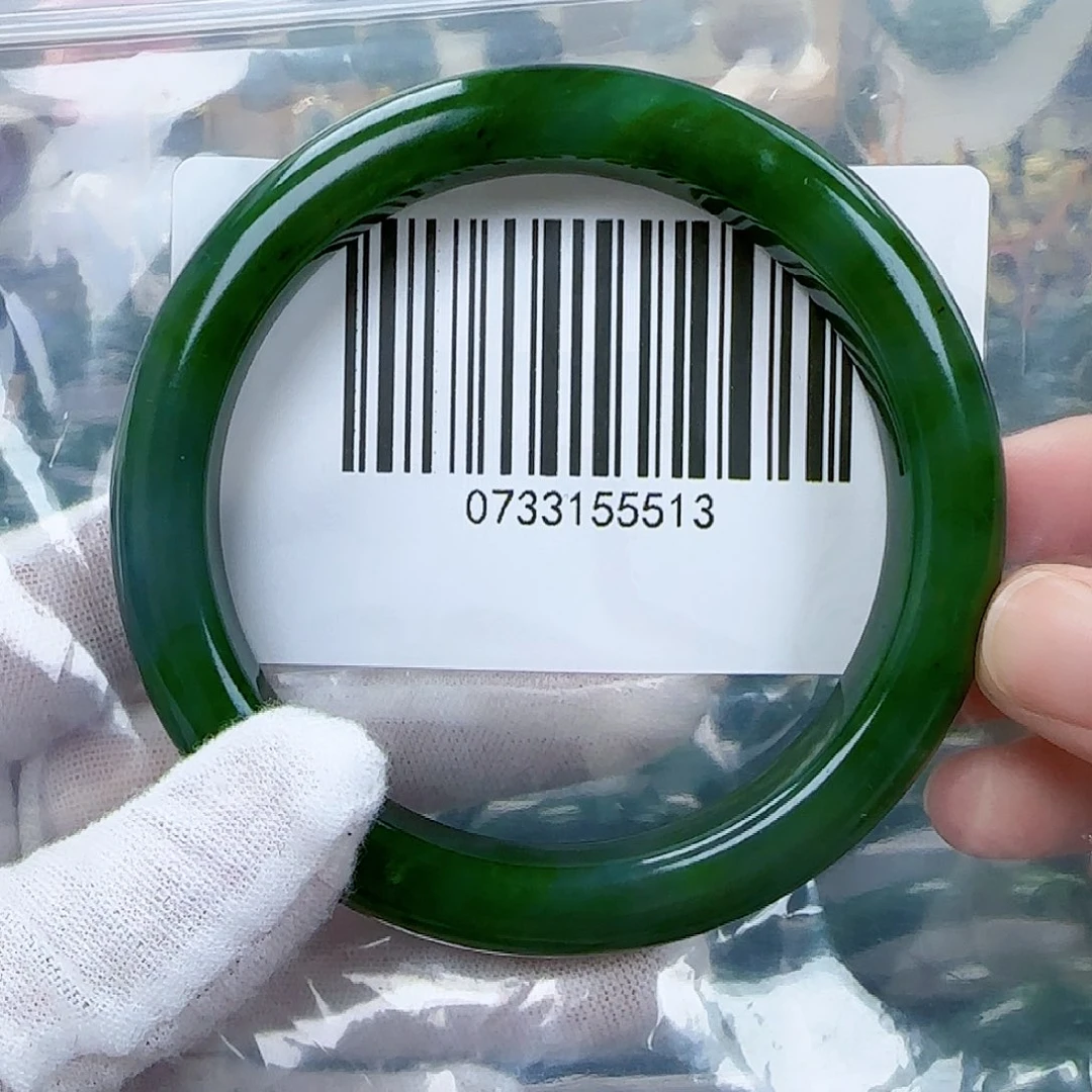 和田玉（碧玉）手镯未镶嵌包容6465