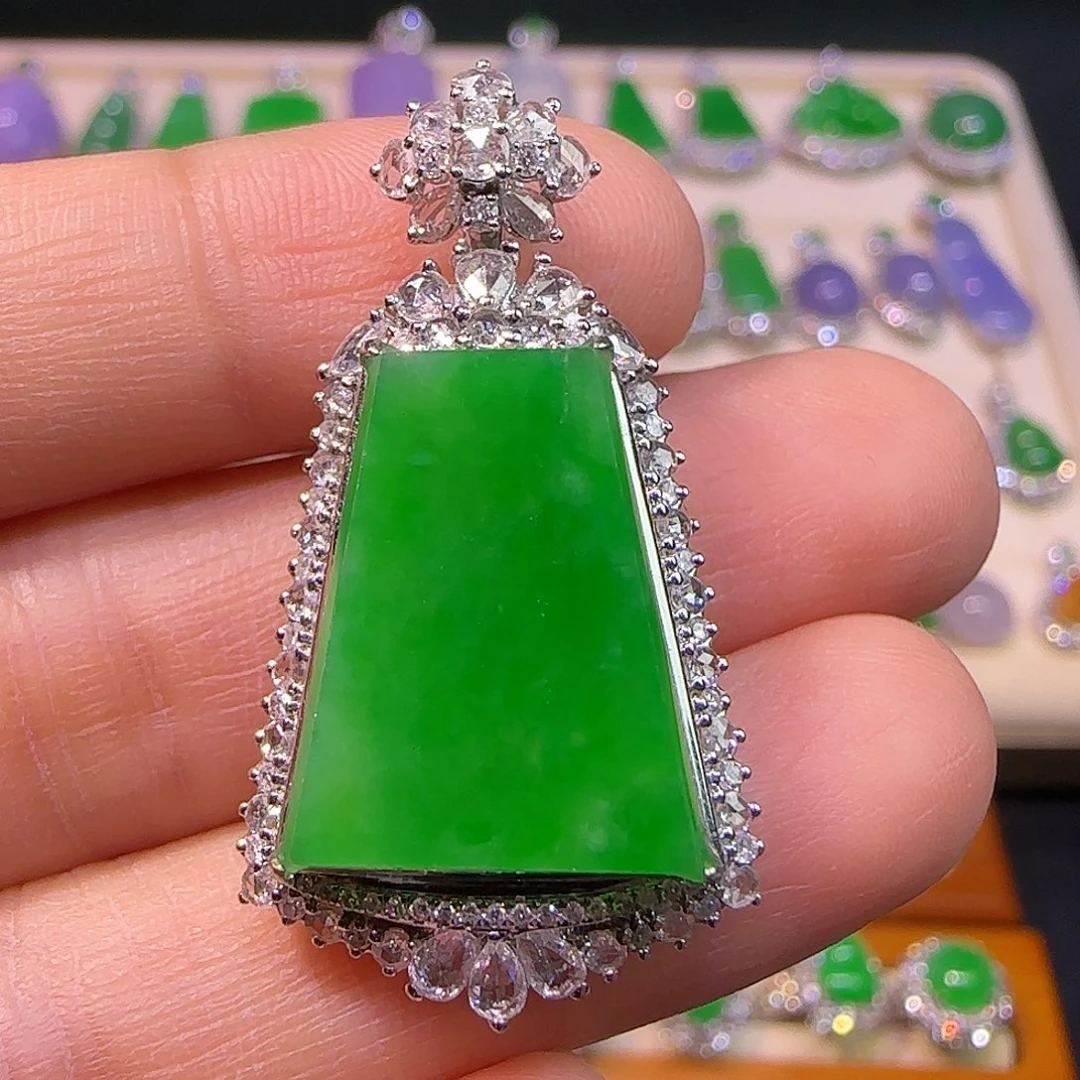 翡翠18K金镶嵌吊坠(不含链)