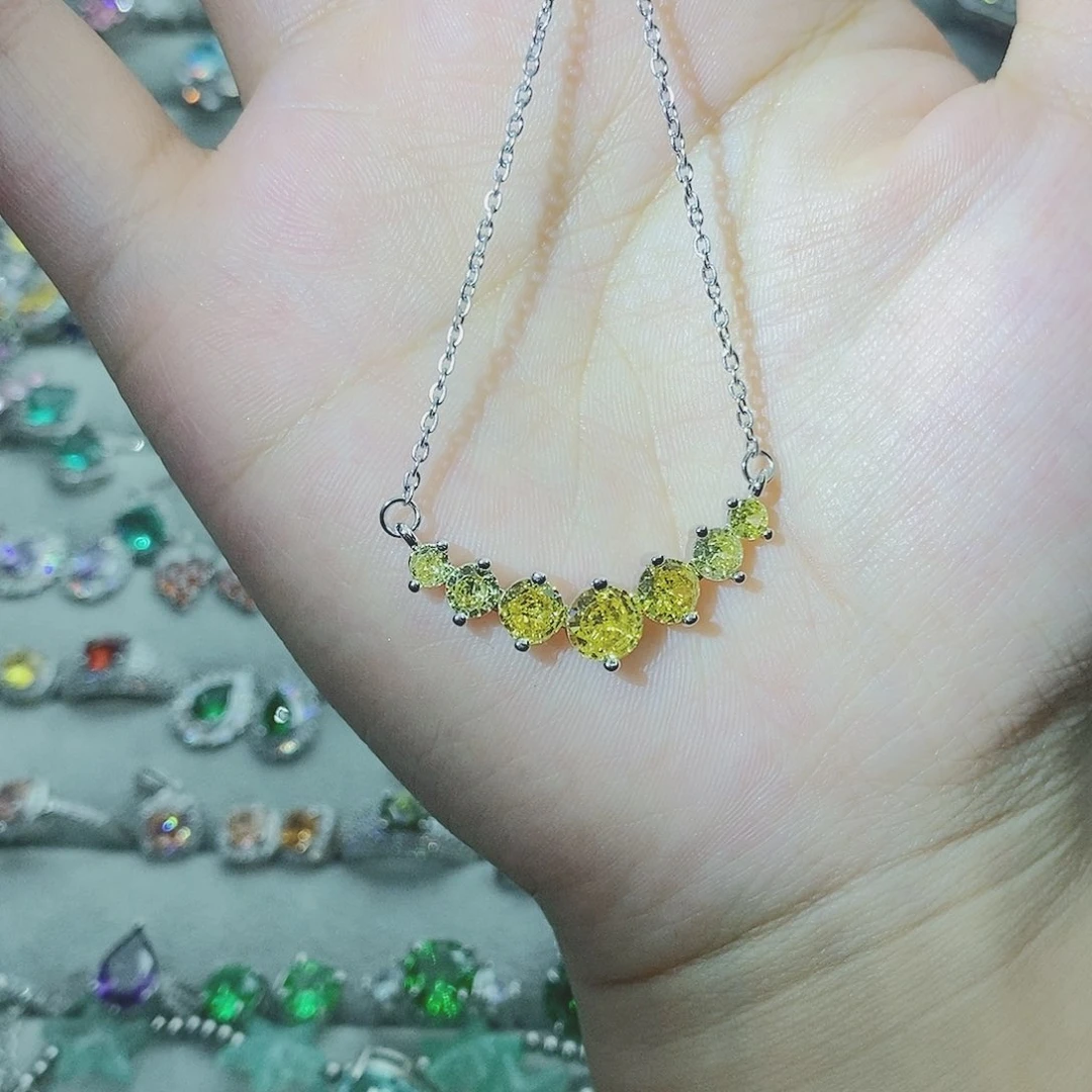 【闪购商品】银S925镶嵌耳饰托帕石