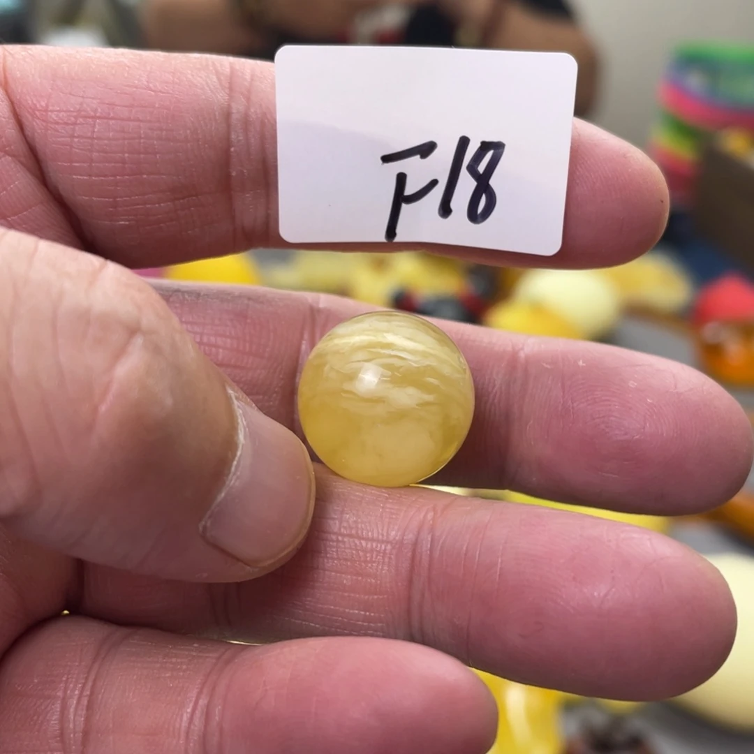 手链琥珀未镶嵌多样性发，发其中一件