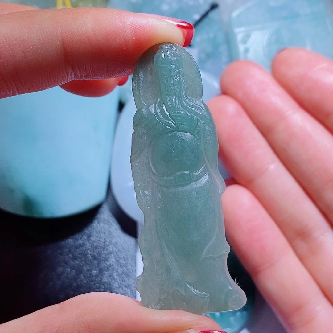 定制翡翠未镶嵌毛货不支持退换货，付款后确认抛光
