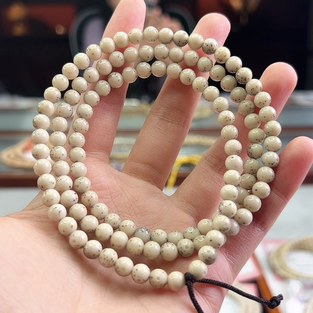 星月菩提手串Fqh6mm玉化料 大留白 针尖星