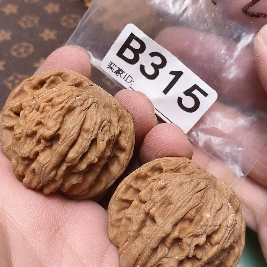 把件文玩核桃四座楼42尺。