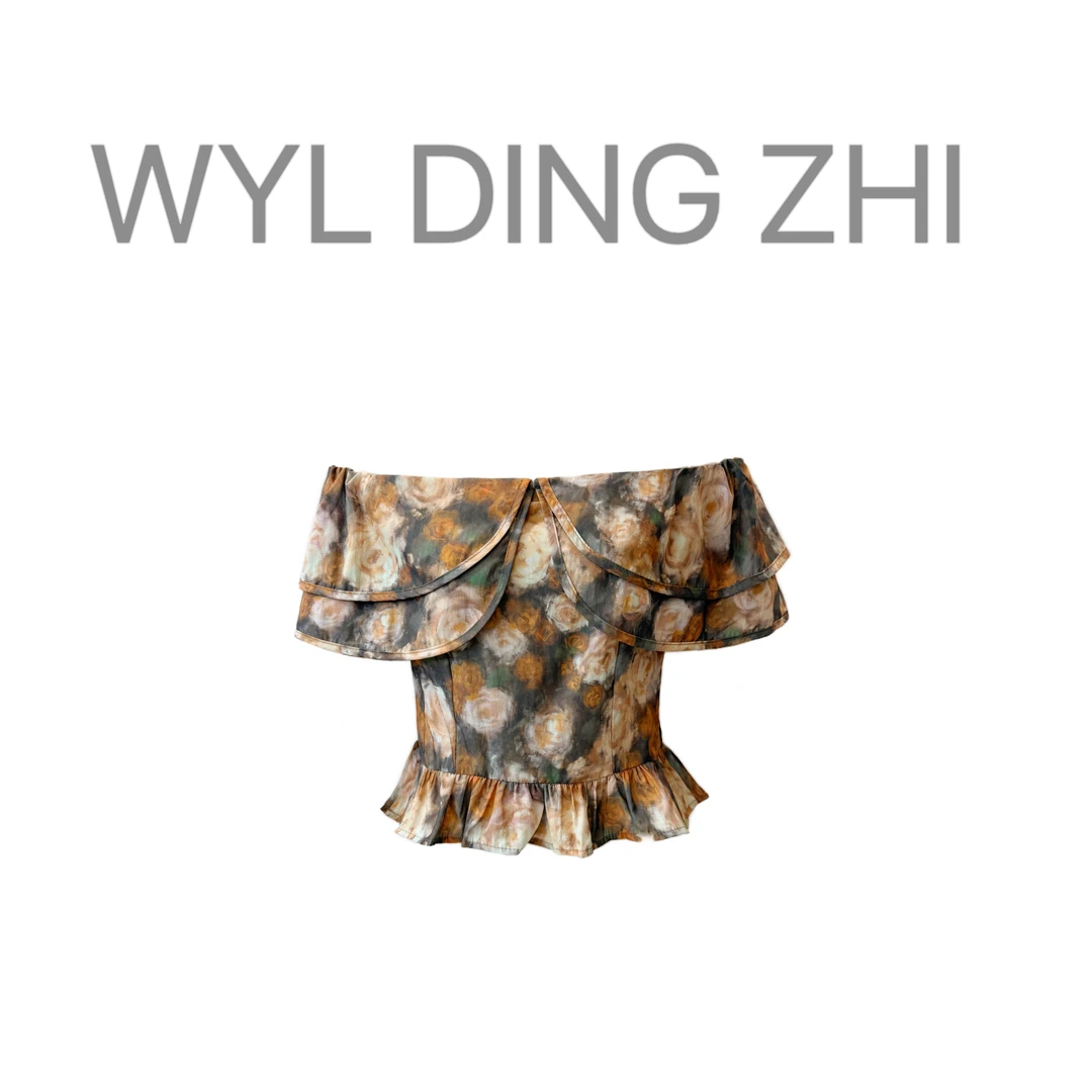 「油画山茶」褶皱甜美木耳花边下摆一字领套头修身复古碎花上衣