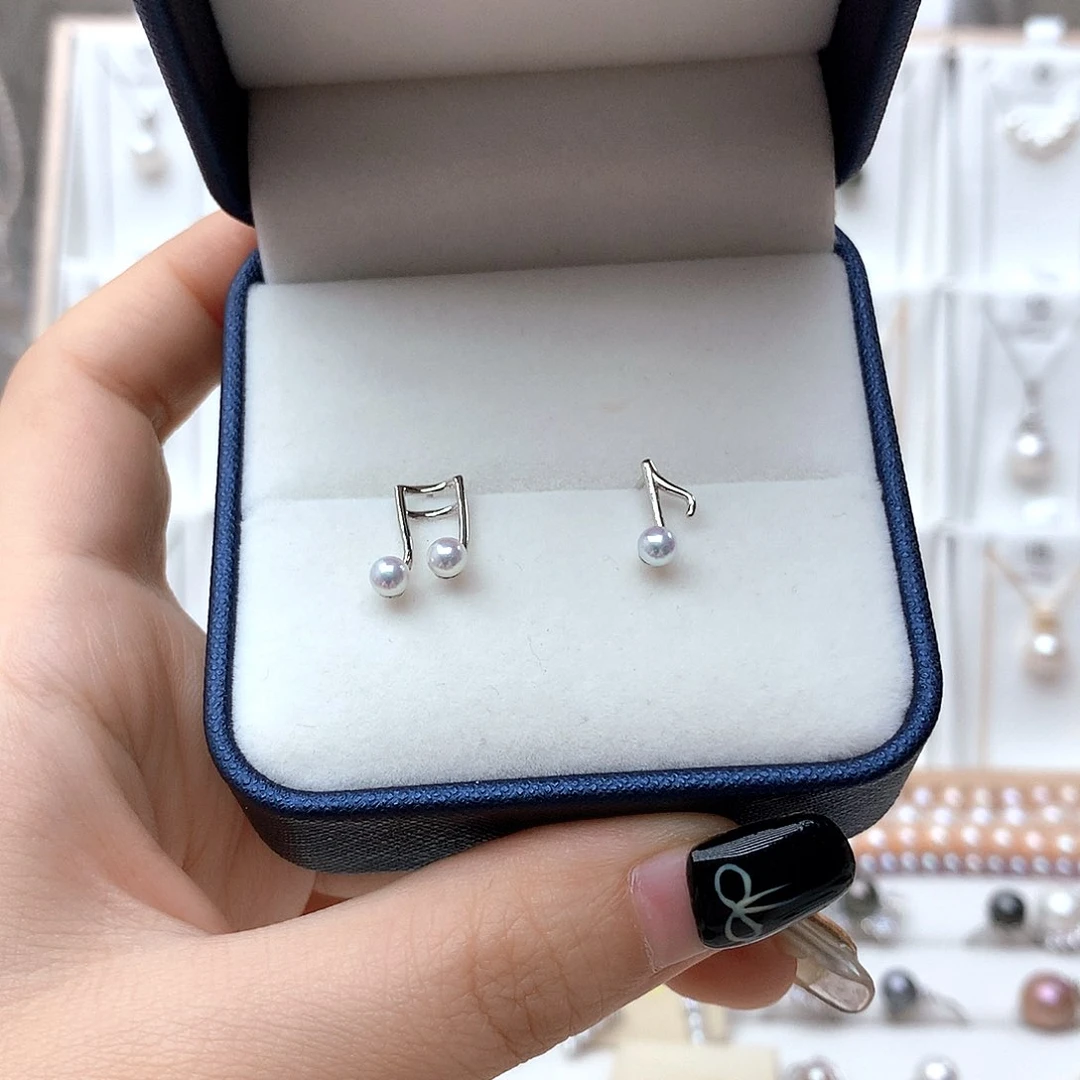 银S925镶嵌淡水珍珠耳饰