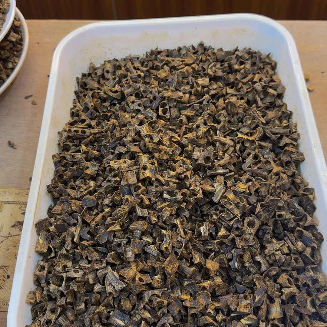沉香沉香碎屑张勺子品种高油钻珠料50g