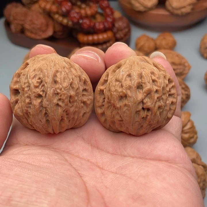 核桃平谷铁锤文玩核桃