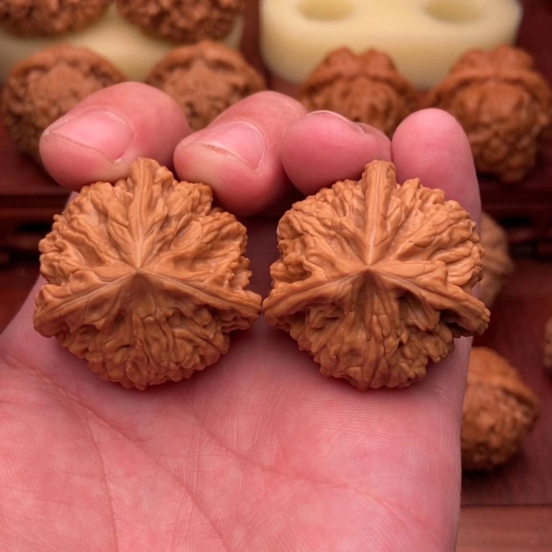 桃核把件P**~粗筋三棱38