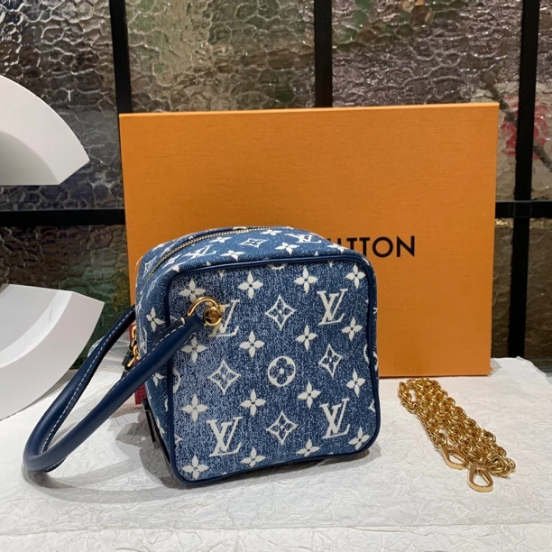 95新 LouisVuitton/路易威登 LV蓝色丹宁骰子包 25010093-01