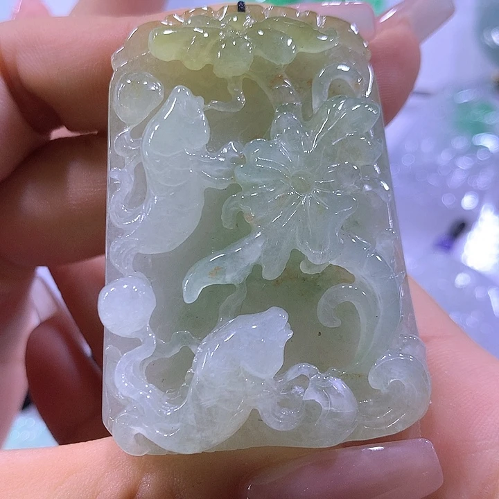 翡翠未镶嵌颈饰天然翡翠A货吊坠