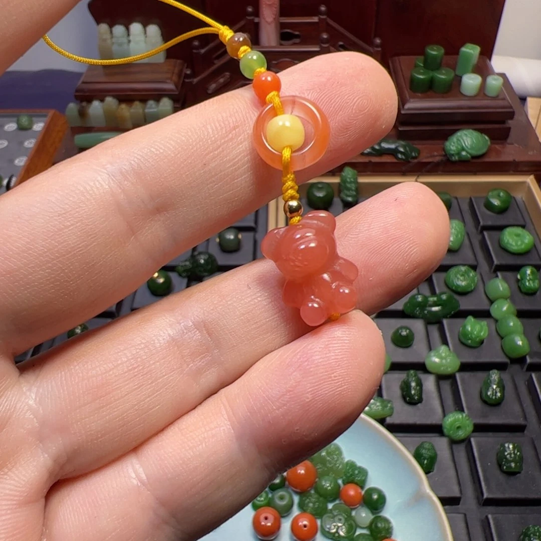 玛瑙/玉髓颈饰未镶嵌静*?