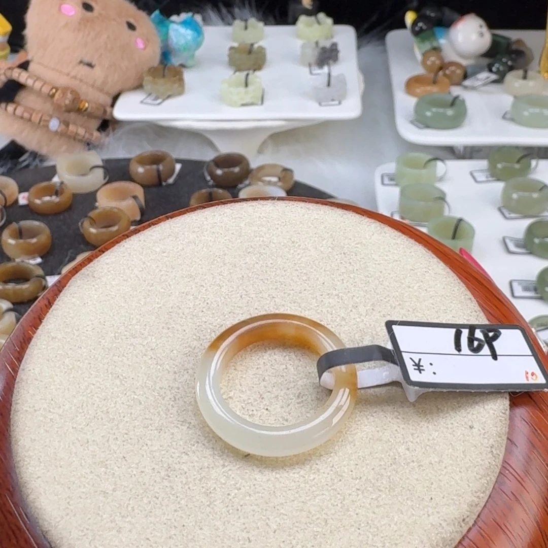 和田玉未镶嵌戒指O24一囗糖细条17.6