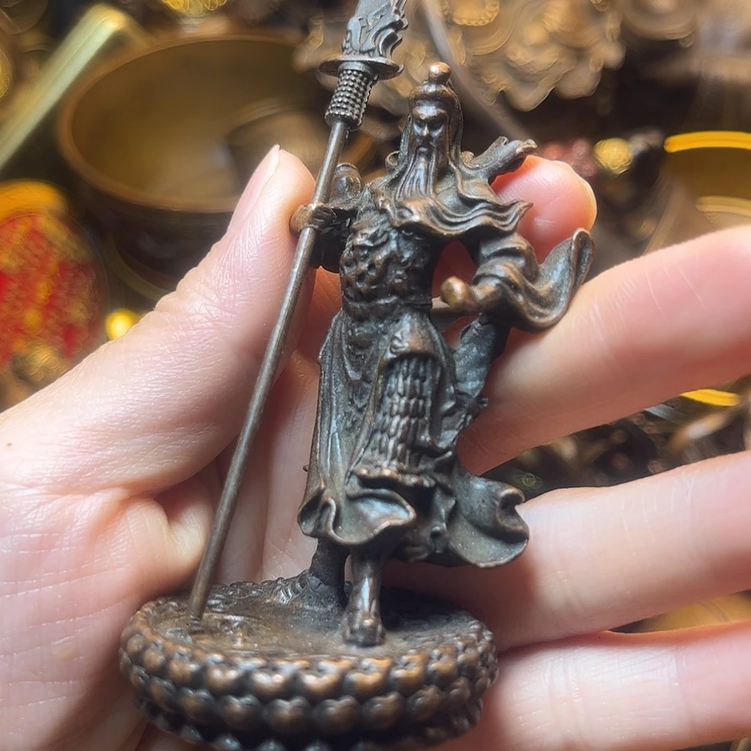 精美铜器工艺品等