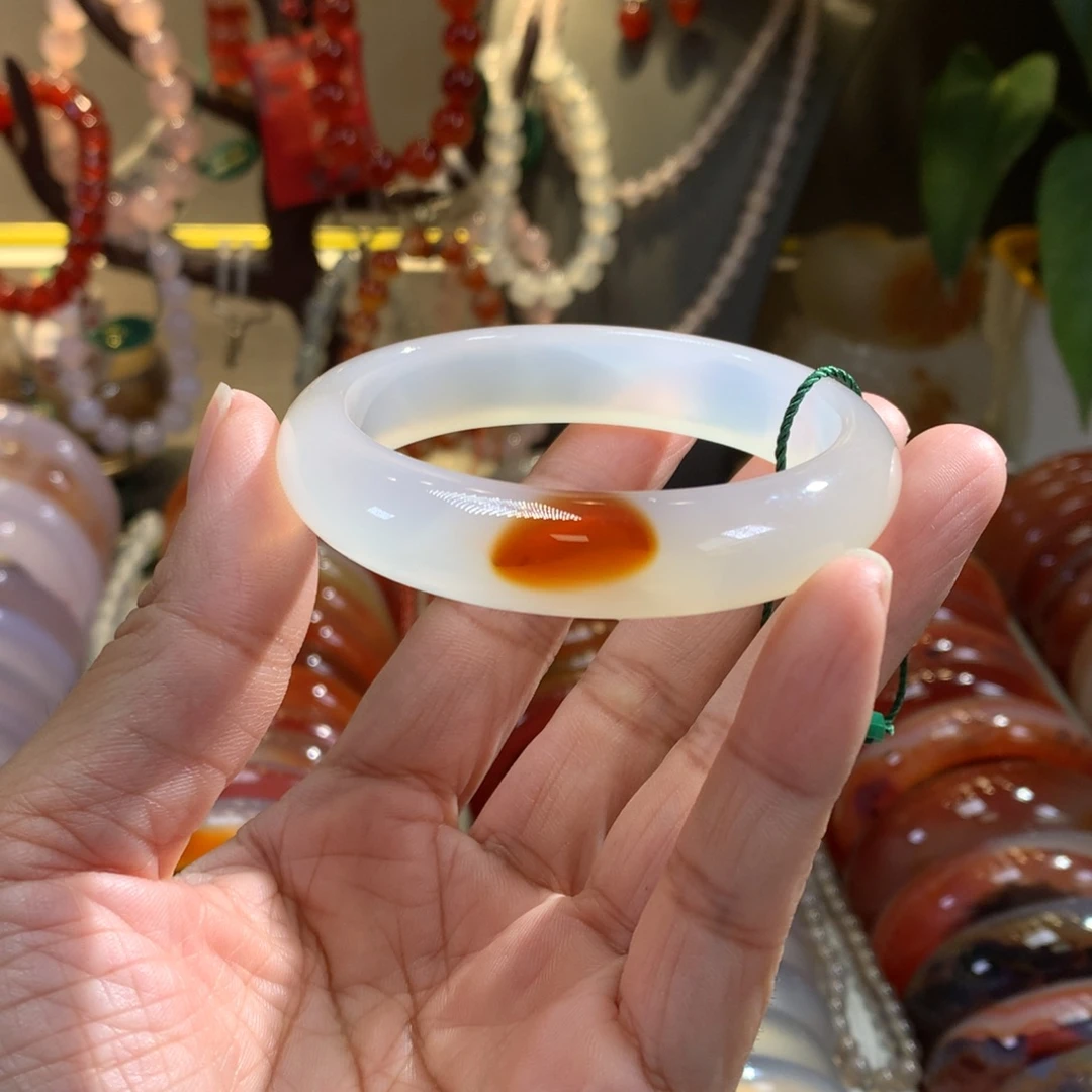 玛瑙/玉髓未镶嵌手镯28号