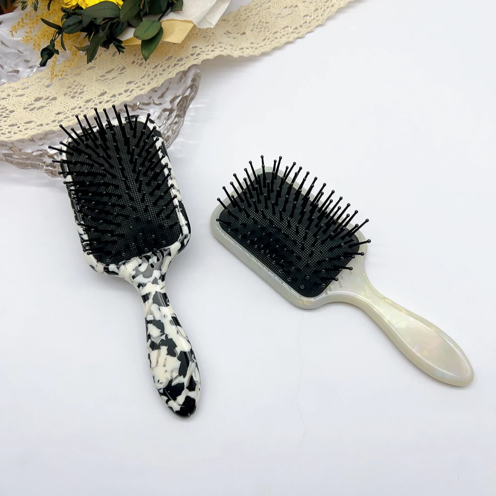01806 好啊商店 醋酸气垫梳子一个，两色，长度17cm左右