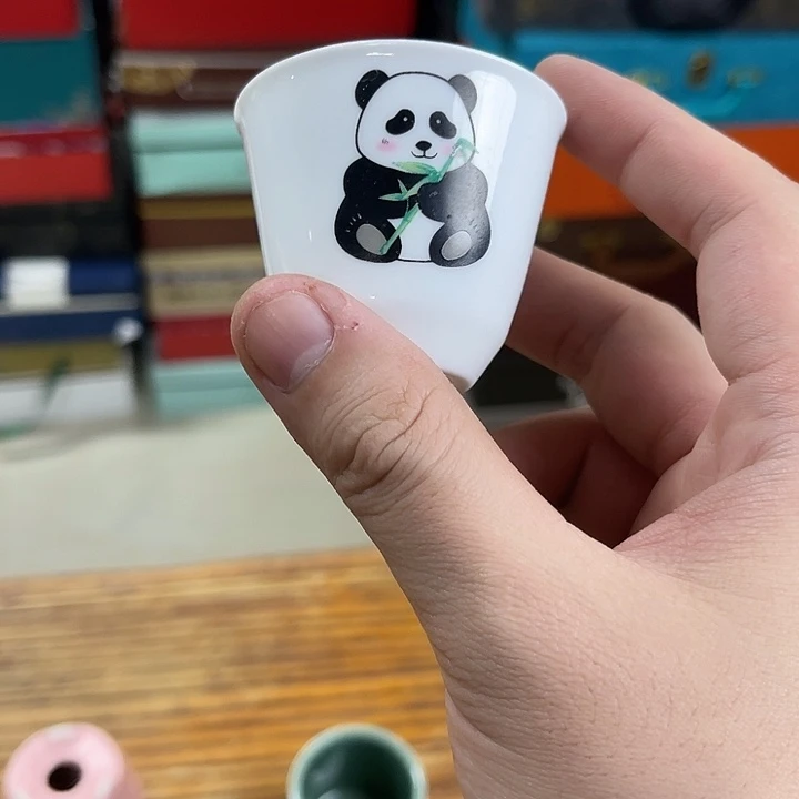 孤品茶具套装等。