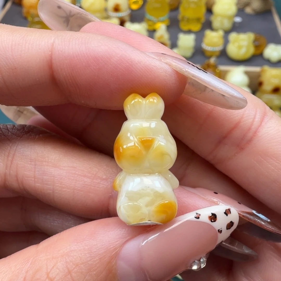 琥珀未镶嵌裸石蜜蜡