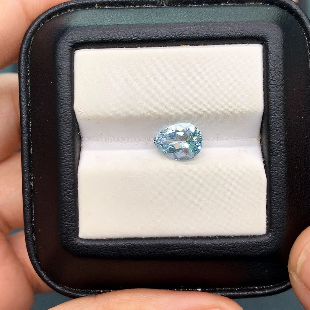 海蓝宝石裸石未镶嵌1.6克拉