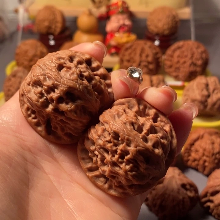 吊坠文玩核桃42野狼