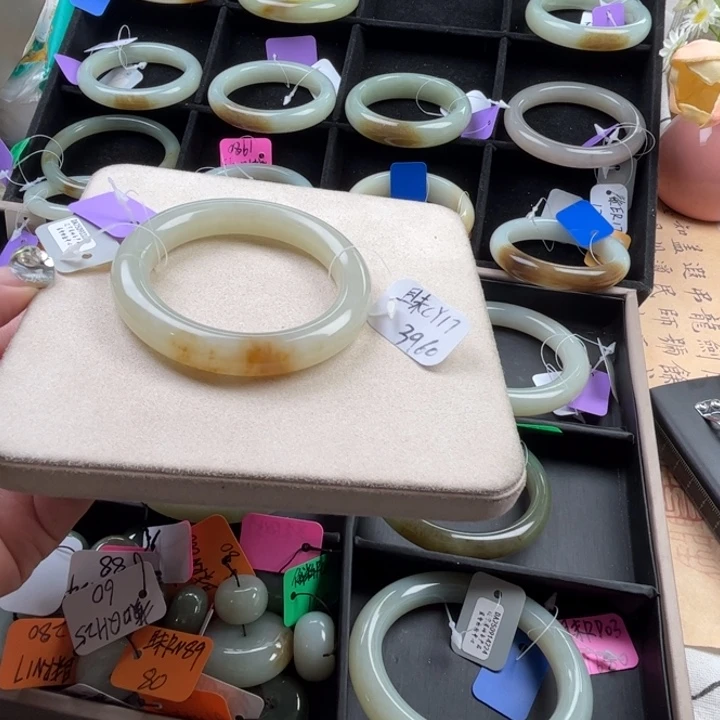 未镶嵌手镯和田玉玲珑美镯56.5