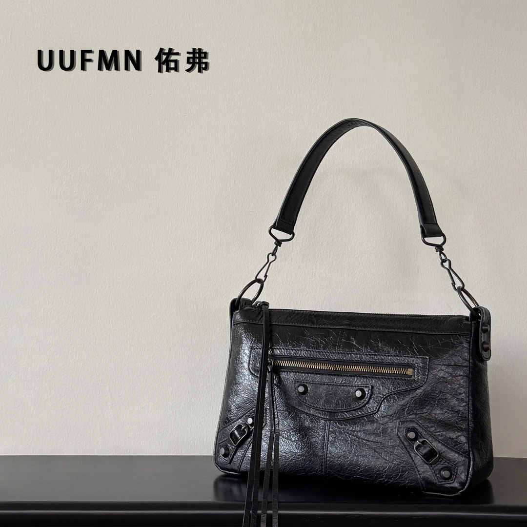 UUFMN｜25新款 Moto机车包 进口油蜡牛皮大容量通勤单肩斜挎包