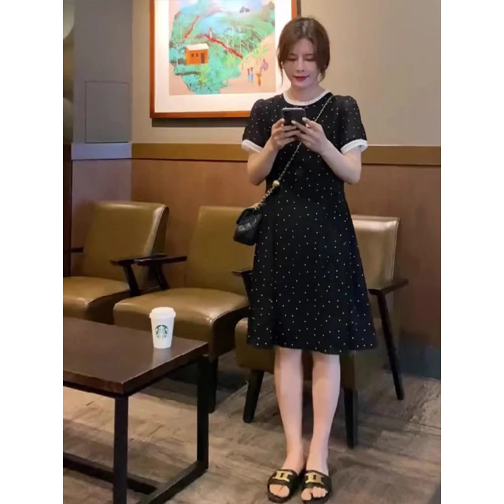 大码黑色波点休闲连衣裙女夏季胖mm气质宽松显瘦中裙遮肉a字裙子