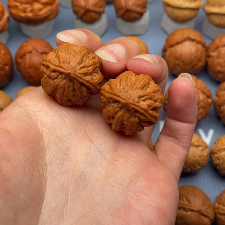 文玩核桃把件小粗筋