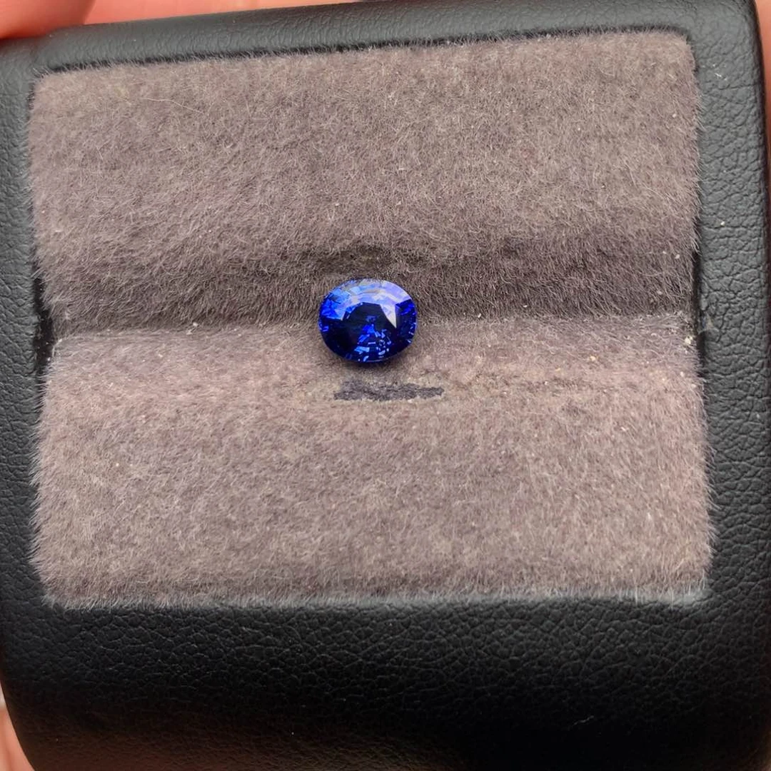 裸石蓝宝石天然皇家蓝蓝宝石1.59ct
