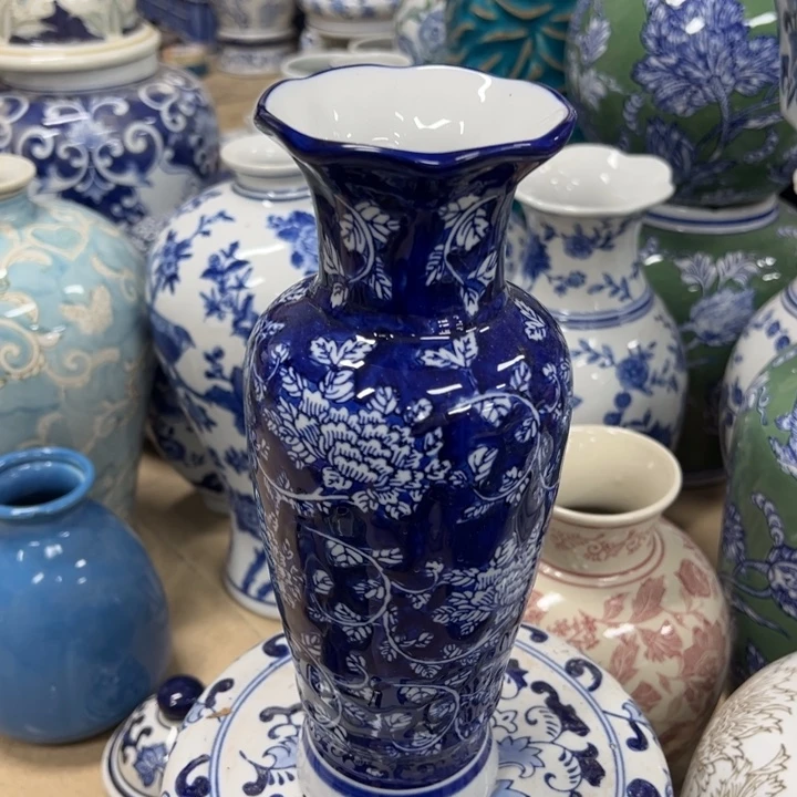 瓷片微瑕。。。。。。。。。。。。。