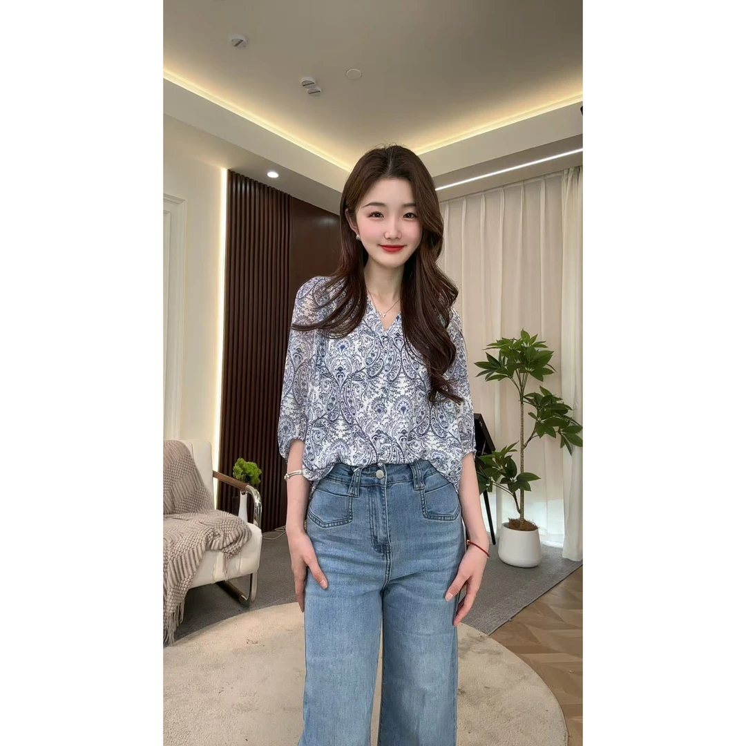505033 2025新款经典复古佩斯利腰果花七分袖小衫