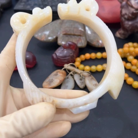 吊坠滴血莲花菩提