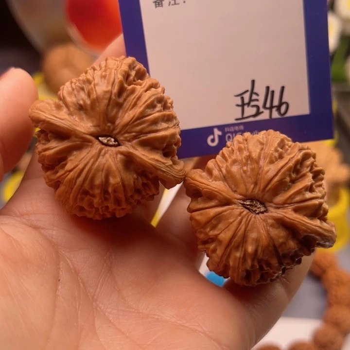 文玩核桃把件午*文玩核桃把件46